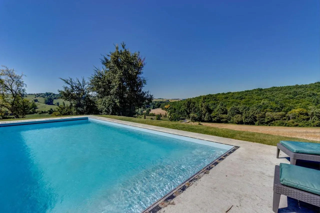 Holiday home La Metairie De Rouzies, Piscine Privee Villa Villemur-sur-Tarn France